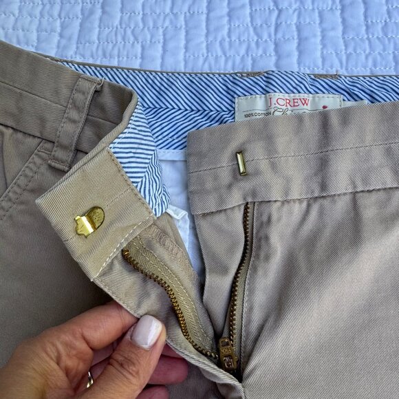 J Crew Shorts Womens Khaki Chino Broken In Low Rise Cotton Casual Shorts - Sz 4 - Picture 4 of 4